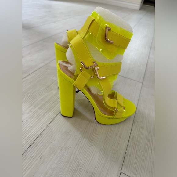 Brand New Strappy Platform Heels - Picture 3 of 7